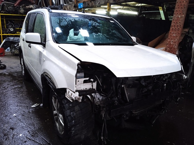 MUñON Nissan XTRAIL 2013  USADO  EN DESARME